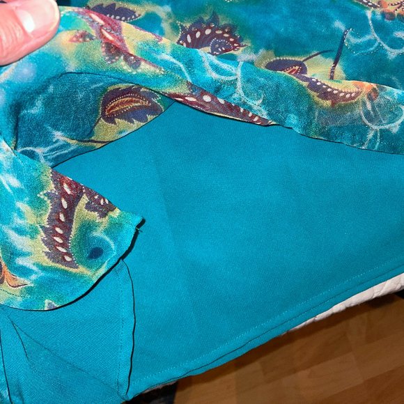 Teal Paisley blouse with Sparkle Accents - Picture 8 of 8